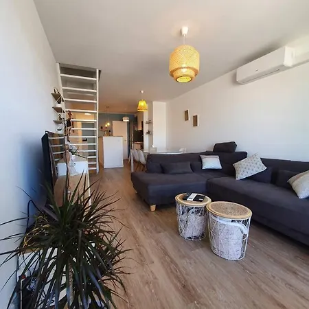 Superbe Duplex 3 Chambres 6 Personnes - Boucanet - Rossiconciergerie Le Grau-du-Roi
